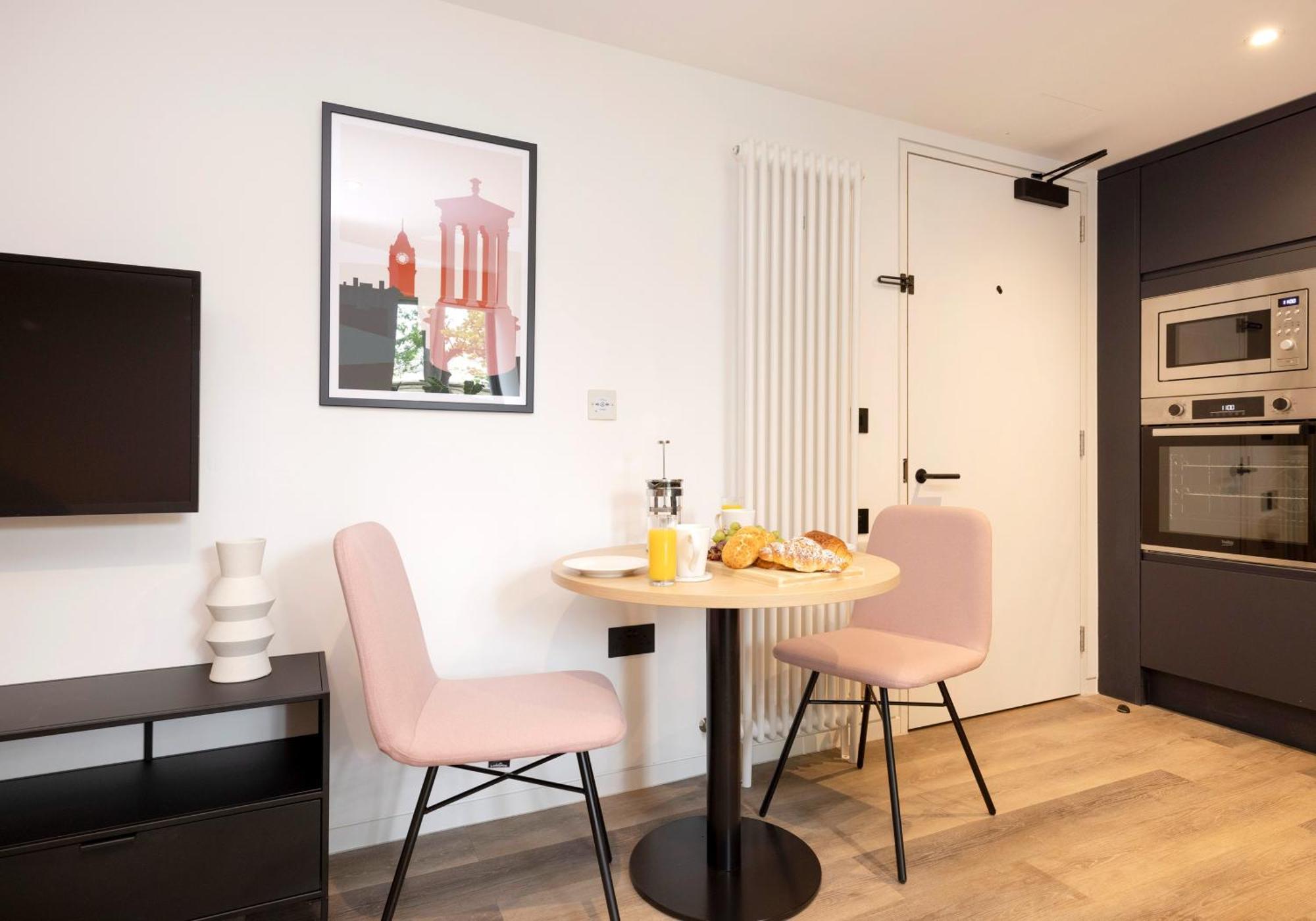 Charming Studios Near Holyrood Park & Calton Hill EDI Rom bilde